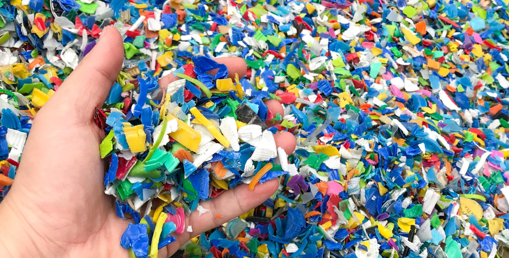 Materi'act Recycled Flakes